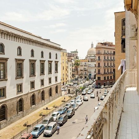 Napoli Suite Caravaggio Apartment Buitenkant foto