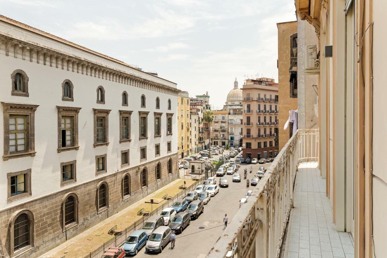 Napoli Suite Caravaggio Apartment Buitenkant foto
