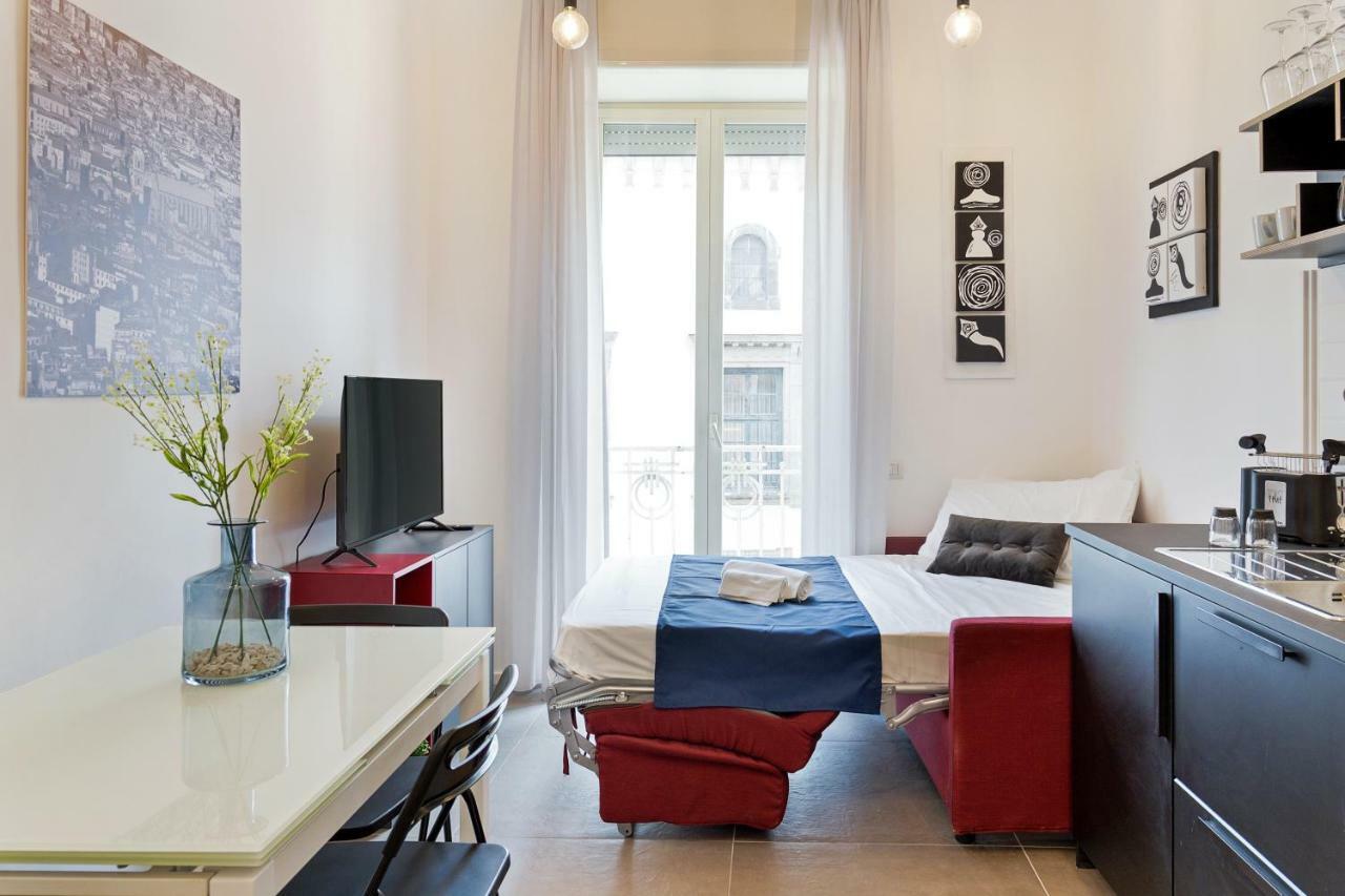 Napoli Suite Caravaggio Apartment Buitenkant foto
