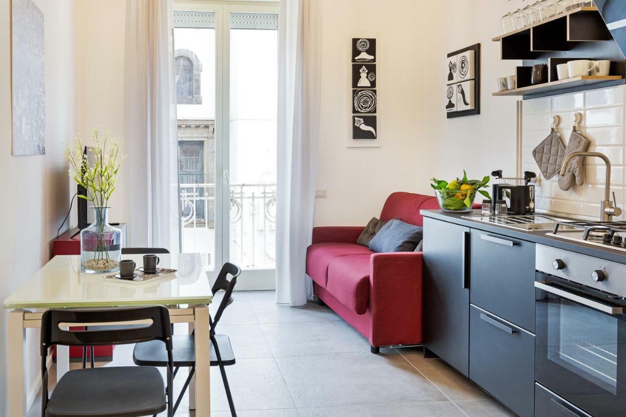 Napoli Suite Caravaggio Apartment Buitenkant foto